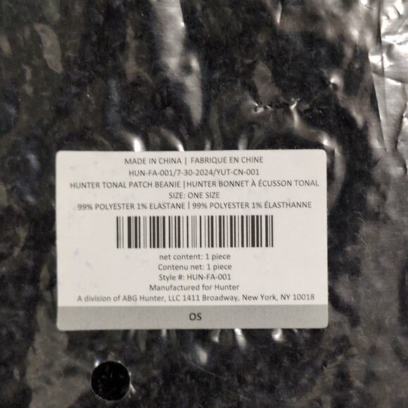 NWT Hunter Black Tonal Patch Knitted Beanie Hat Winter One Size - Picture 3 of 3